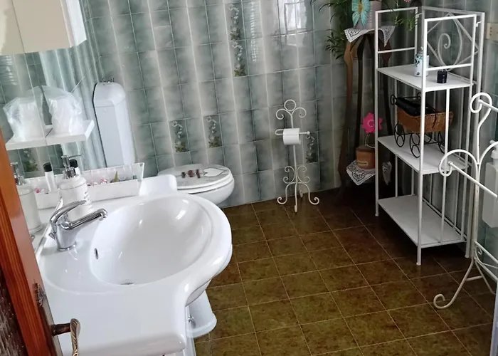 La Vetta Del Gufo Bed & Breakfast